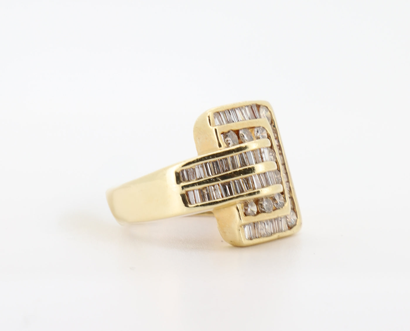 14K Gold 3 Carat Round & Baguette Cut Diamond Ring