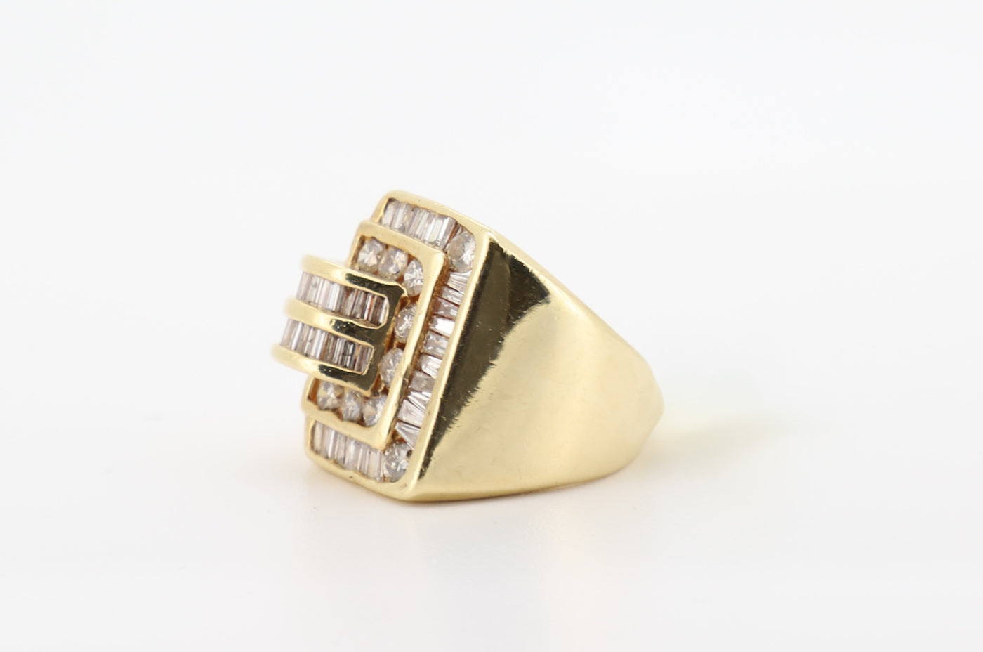 14K Gold 3 Carat Round & Baguette Cut Diamond Ring