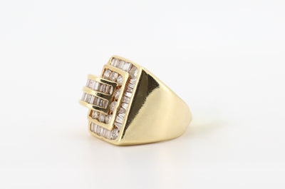 14K Gold 3 Carat Round & Baguette Cut Diamond Ring