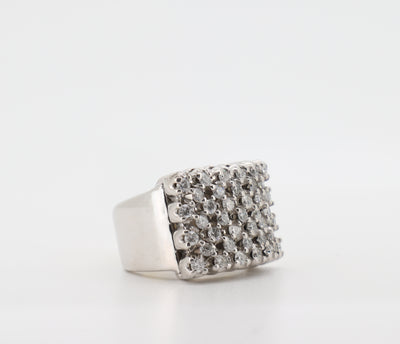14K White Gold 2 Carat Round Cut Diamond Ring