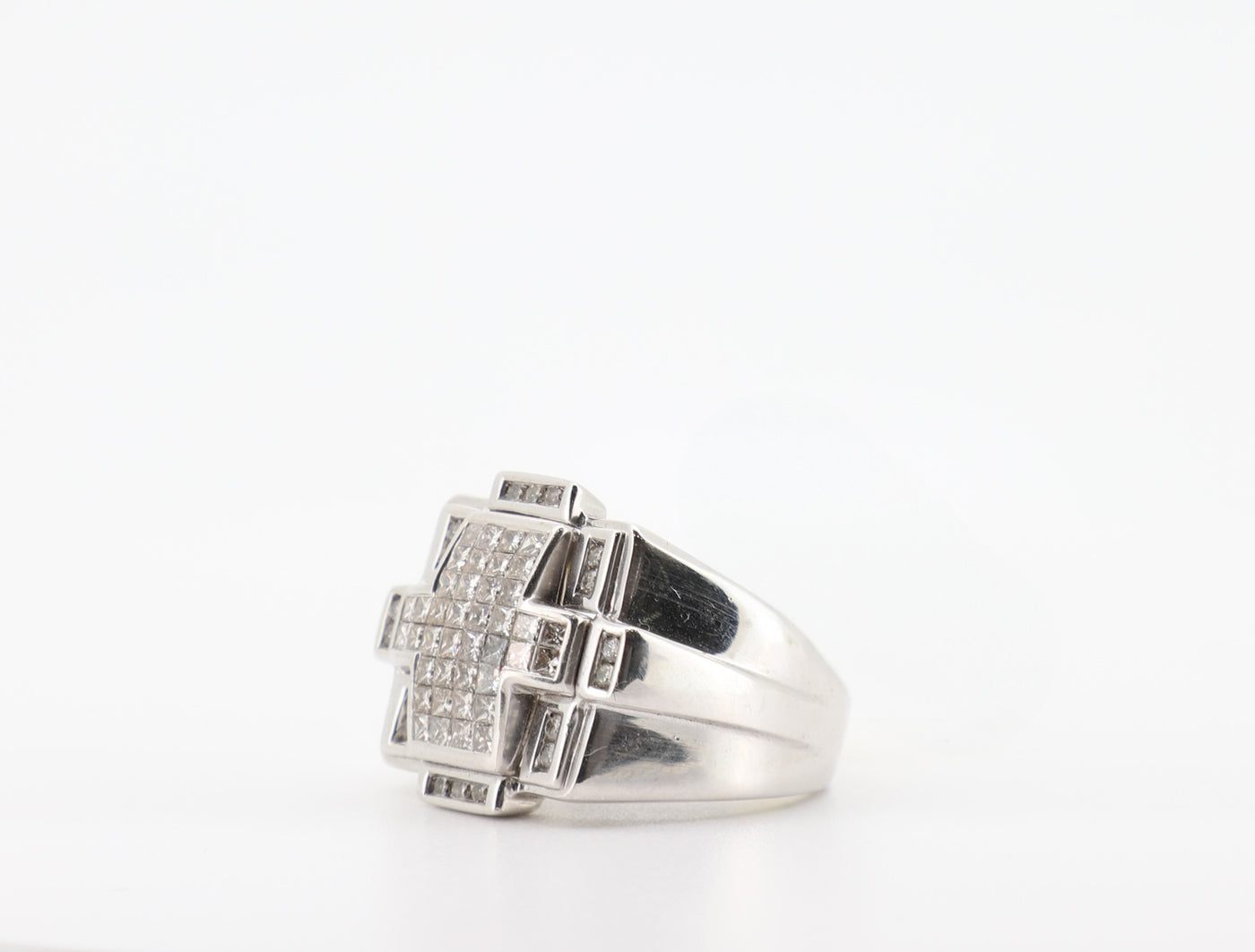 14K White Gold 2 Carat Princess & Round Cut Diamond Ring