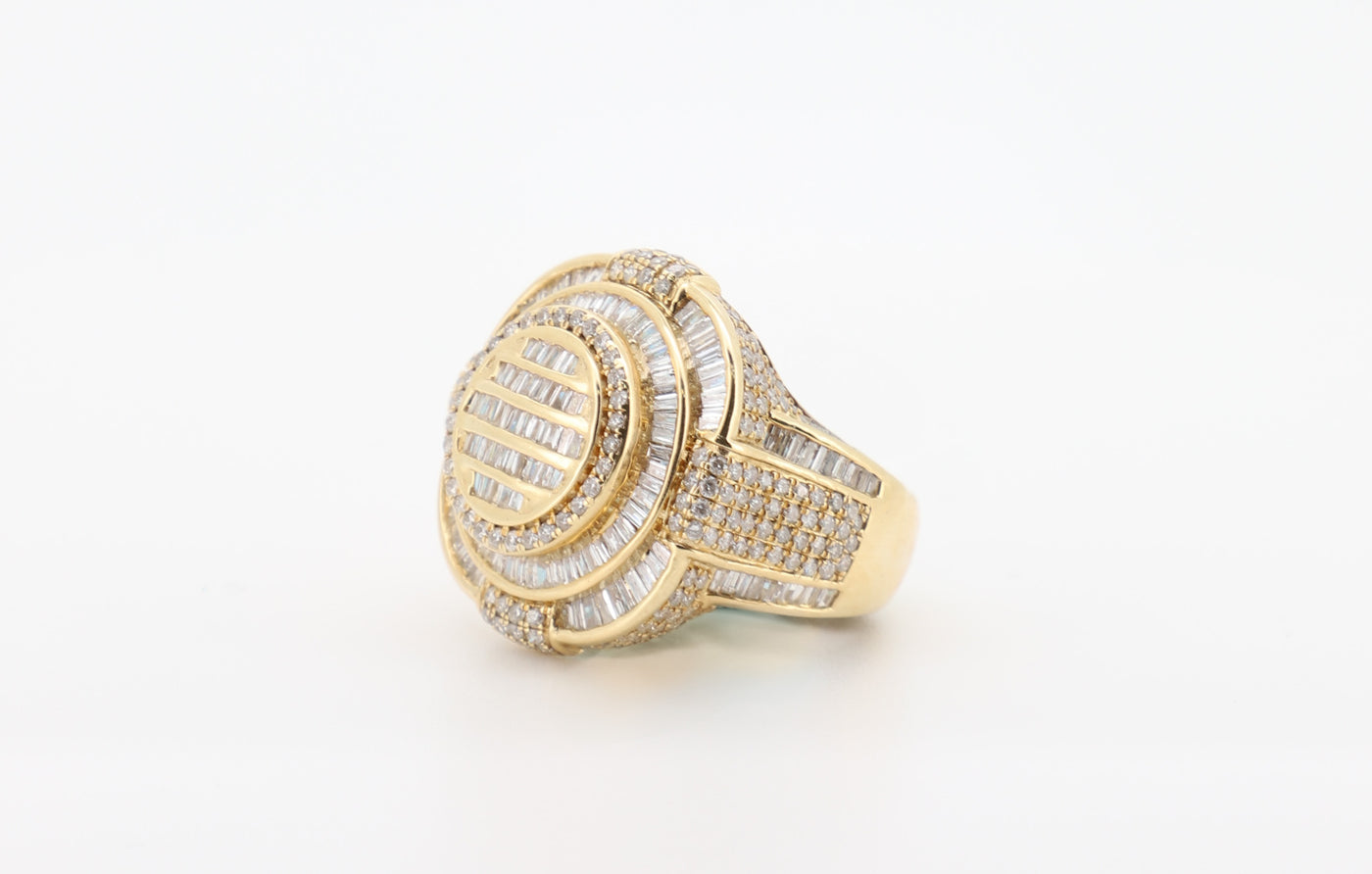 14K Gold 2.66 Carat Round & Baguette Cut Diamond Ring