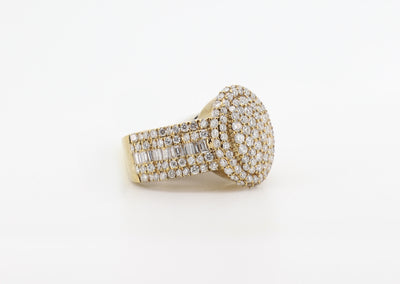 14K Gold 4.16 Carat Oval-Shaped Baguette & Round Cut Diamond Ring