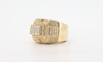14K Gold 2.66 Carat Baguette & Round Cut Diamond Ring