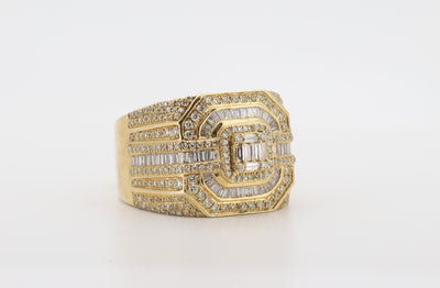 14K Gold 4.5 Carat Baguette & Round Cut Diamond Ring