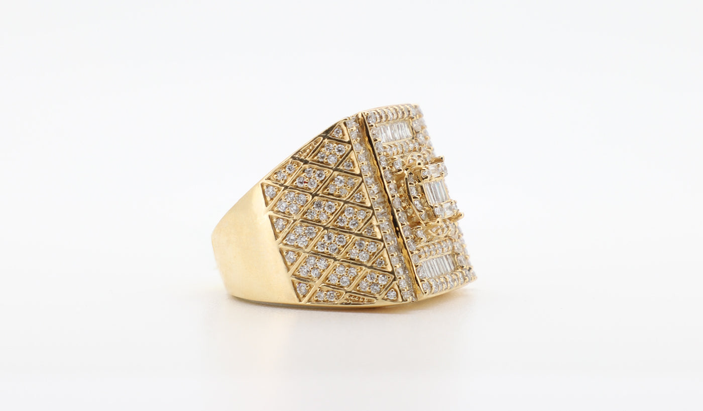 14K Yellow Gold 3.52 Carat VS Diamond Ring